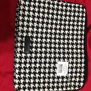 Vera Bradley Laptop Sleeve in Midnight Houndstooth